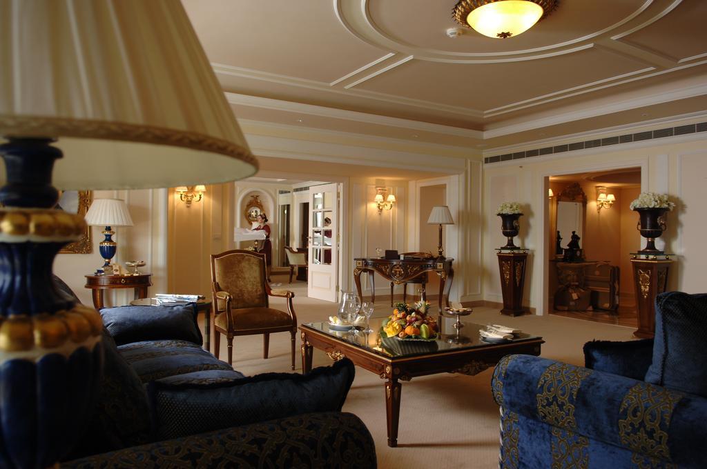 Regency Palace Hotel Джуния Екстериор снимка