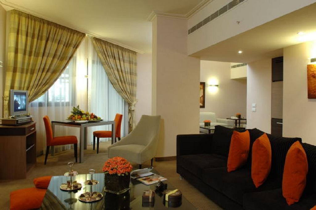 Regency Palace Hotel Джуния Ресторант снимка